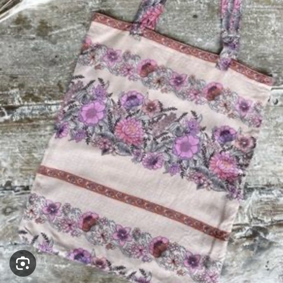 Spell and the Gypsy “Renew” Tote Bag in Pink Flamingo - NWT - Picture 5 of 5